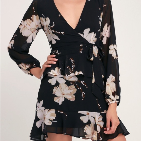 BLACK FLORAL PRINT LONG SLEEVE DRESS - Picture 3 of 4